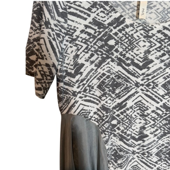 The Morgan Factory Mixed Media Boho Tunic Top Grey Geometric Floral Medium Large - Picture 3 of 9